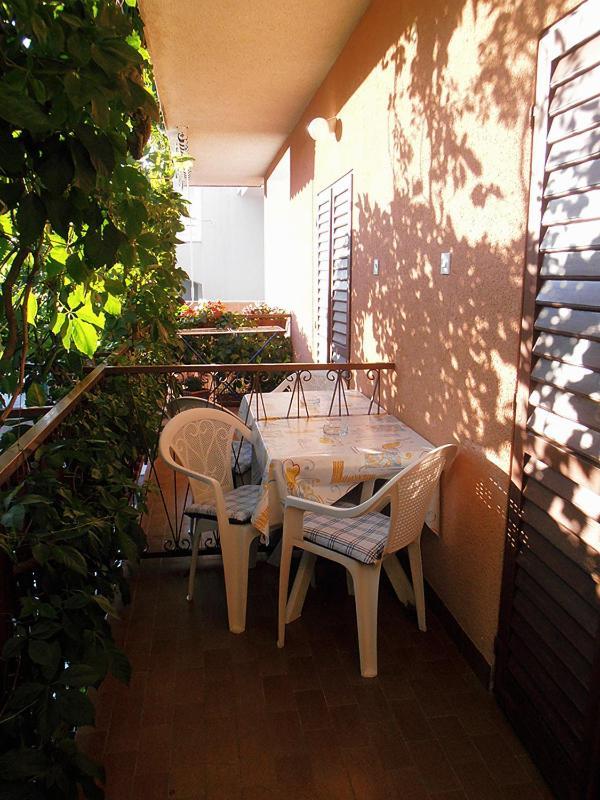 Rusendic Apartment 4 Makarska Eksteriør billede